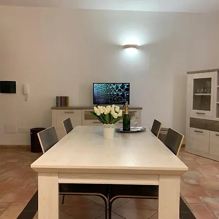Appartamento La Casa Di Elisabetta *